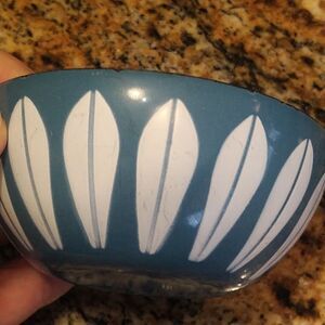 RARE Vintage CATHRINE HOLM Of Norway 4" Teal on Blue Lotus Enamelware Bowl